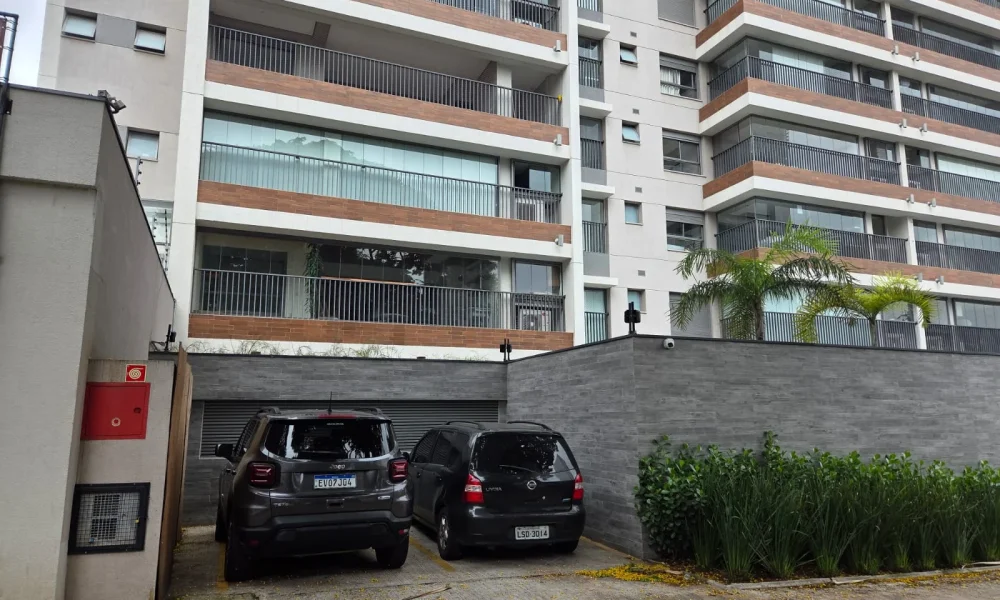 01-fundos-predio