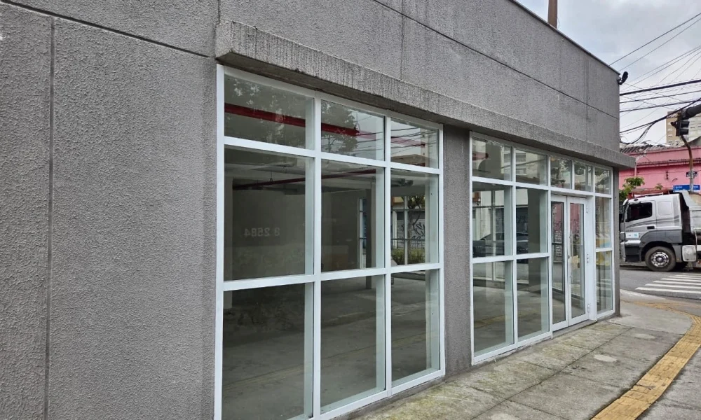 02_vitrine_lateral